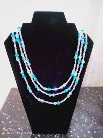 Perles de verre craquel, perles acrylique, fil lastique 0,8mm