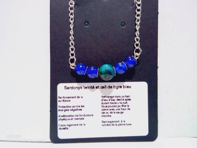 Sardonyx teint et Oeil de tigre bleu