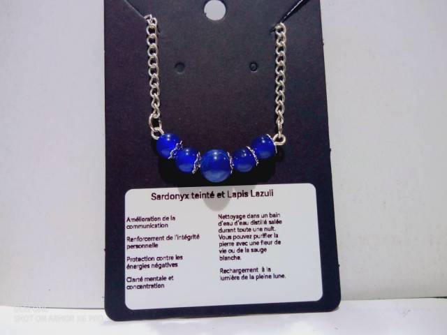 Sardonyx teint et lapis-lazuli