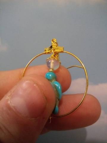 Perles d'Opalite, perles synth�tiques tortues, s�parateurs ornementaux en alliage m�talliques, anneaux et crochets en alliage m�tallique 
