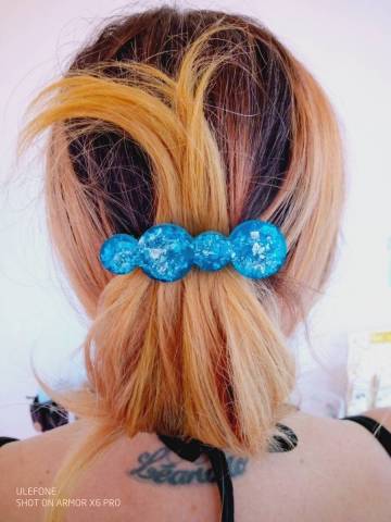 Pince  cheveux ronds en rsine