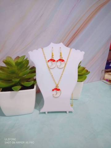 Pre Nol croissant de lune