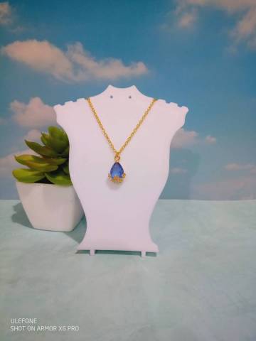 Chane en acier inoxydable, anneaux et fermoirs en acier inoxydable, pendentif en laiton et cristal acrylique